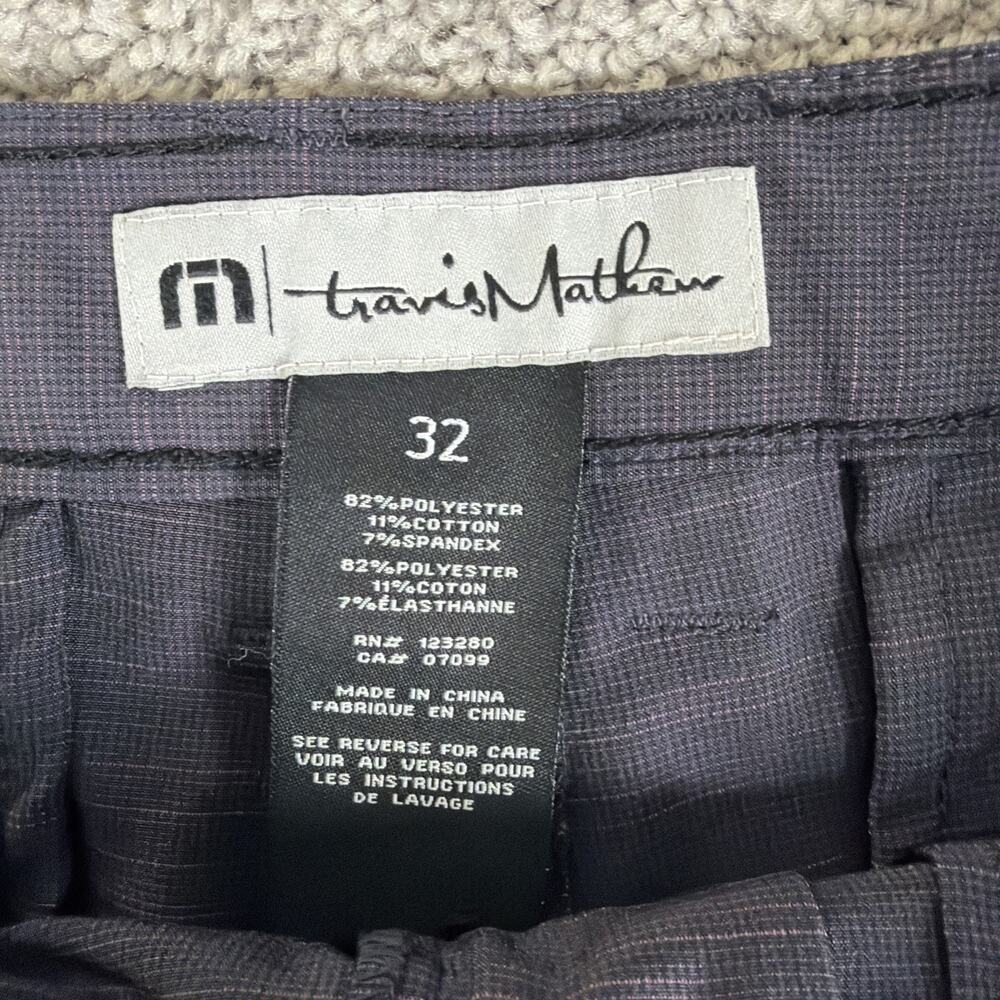 Travis Mathew Shorts Mens 32 Dark Purple 9" Lightweight Performance Golf Chino - Picture 4 of 9
